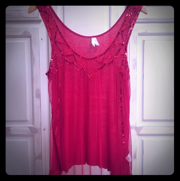 Top - Picture 1 of 5